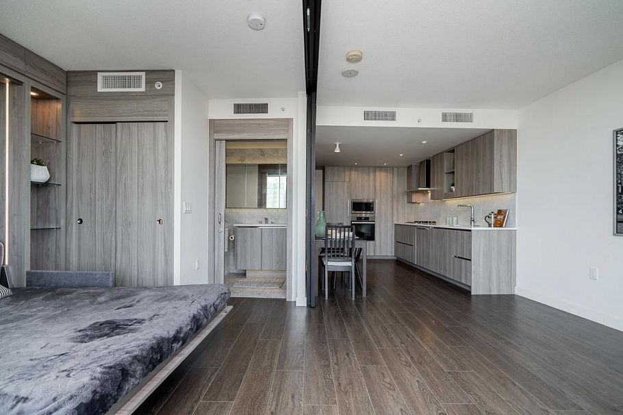 2107 89 Nelson Street Vancouver, BC - 17