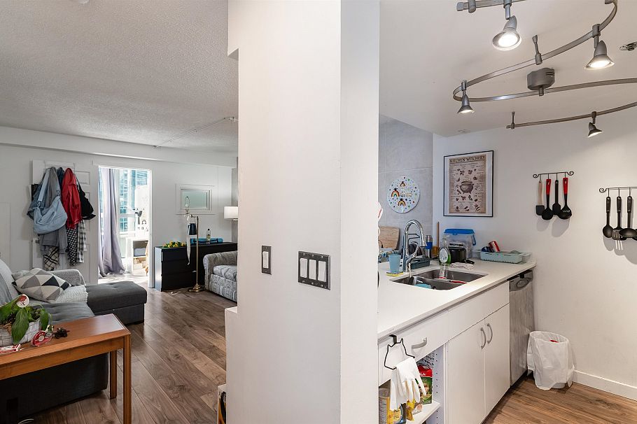 1004 789 Drake Street Vancouver, BC - 24