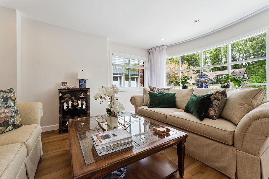 3061 Bewicke Avenue North Vancouver, BC - 4