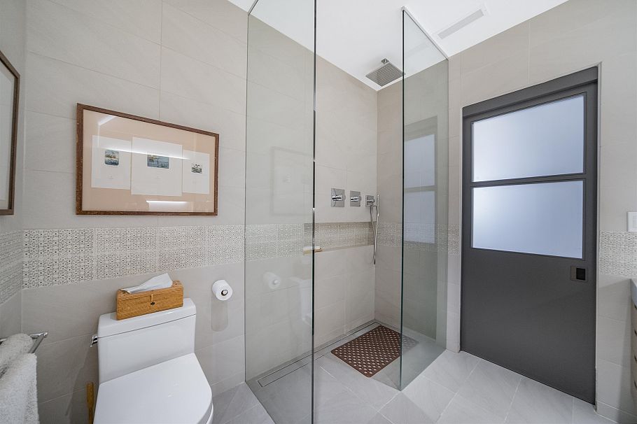 1501 Atlas Lane Vancouver, BC - 23