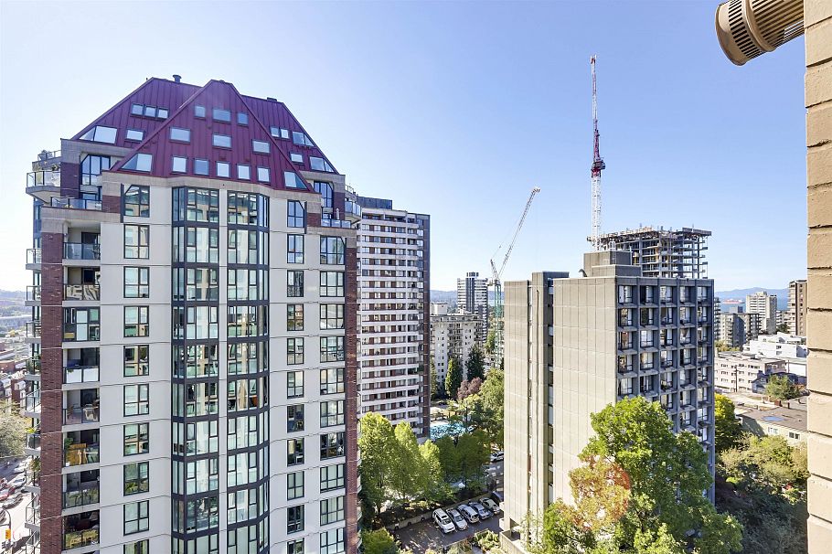 1406 1003 Burnaby Street Vancouver, BC - 13