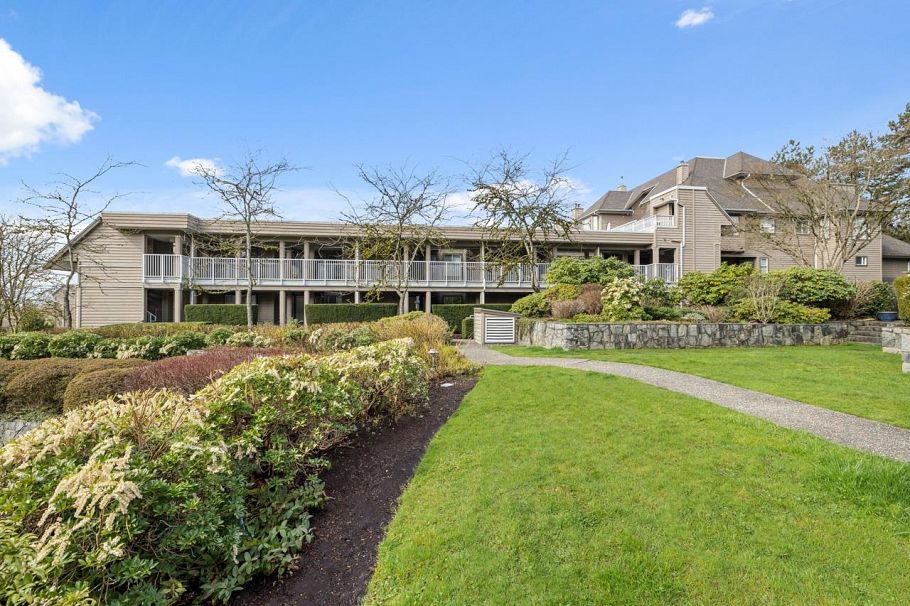 610 1000 Bowron Court North Vancouver, BC - 32