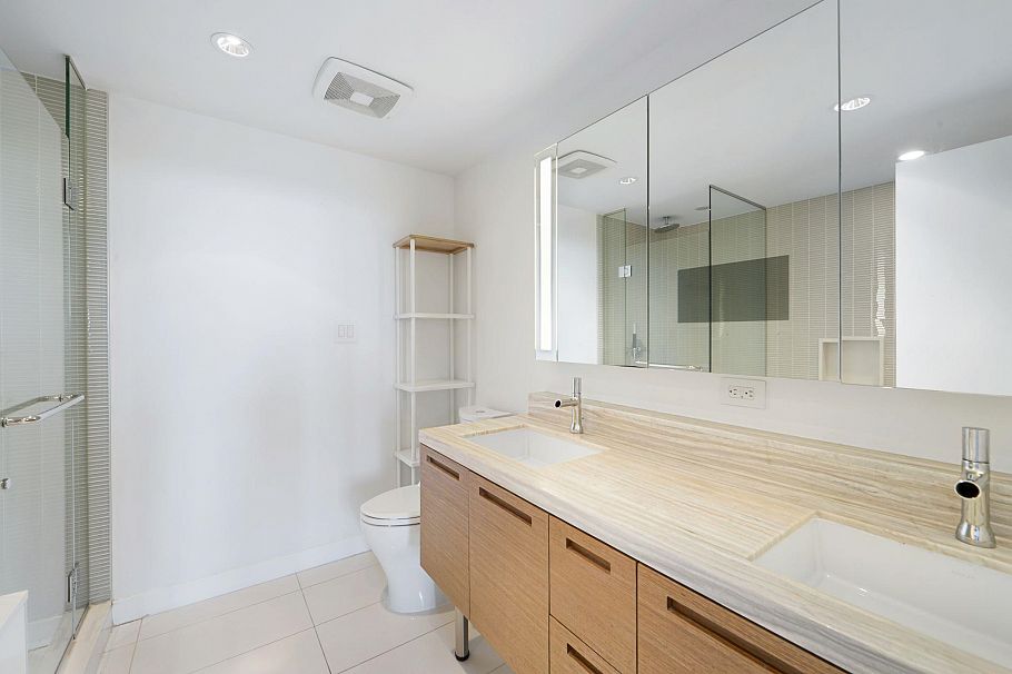 4201 777 Richards Street Vancouver, BC - 23