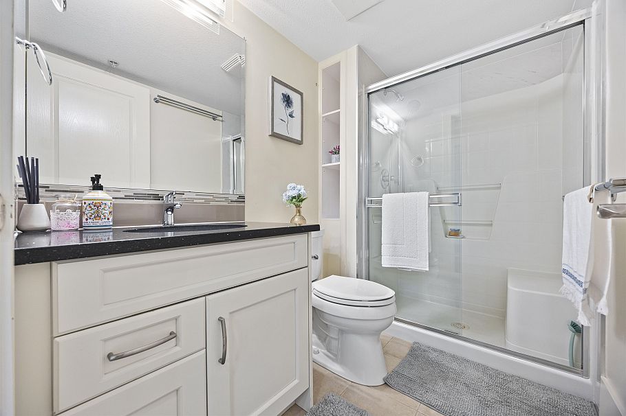 312 5723 Collingwood Street Vancouver, BC - 18