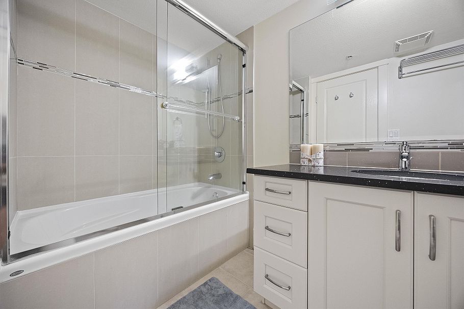 312 5723 Collingwood Street Vancouver, BC - 15