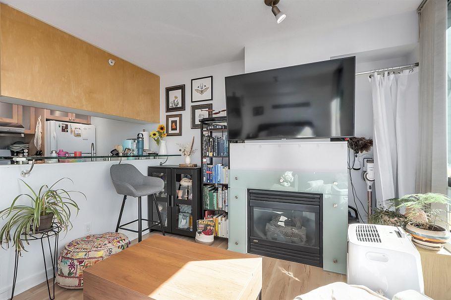 1406 1003 Burnaby Street Vancouver, BC - 8