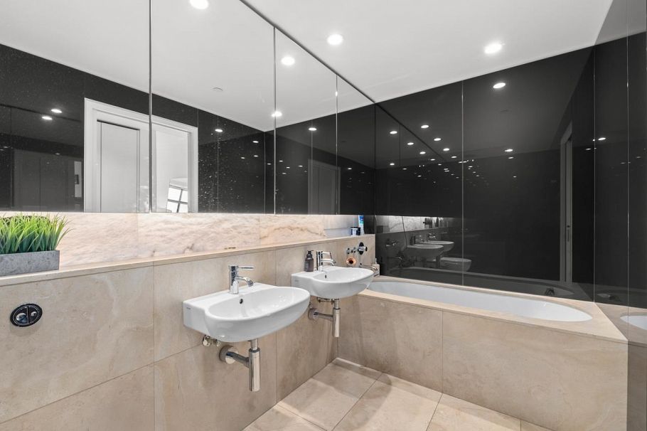 2306 838 W Hastings Street Vancouver, BC - 21