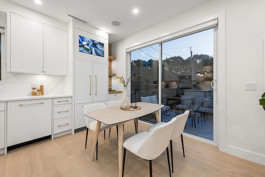 2 4855 Dumfries Street Vancouver, BC - 13