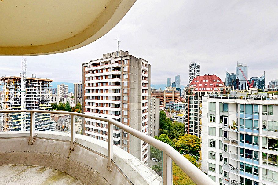 2004 1020 Harwood Street Vancouver, BC - 28