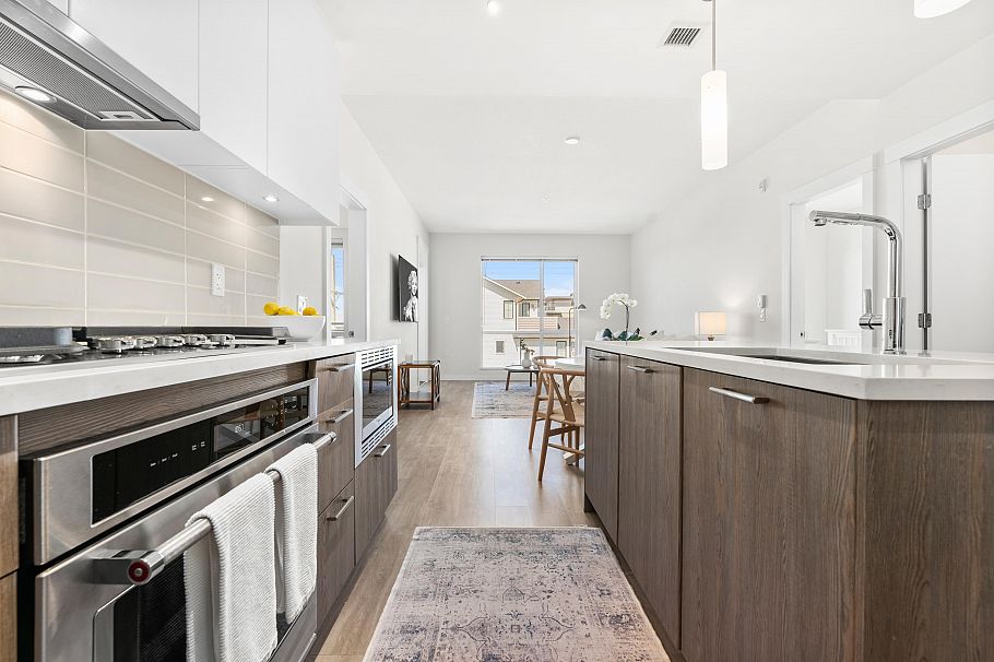 205 615 E 3rd Street North Vancouver, BC - 8