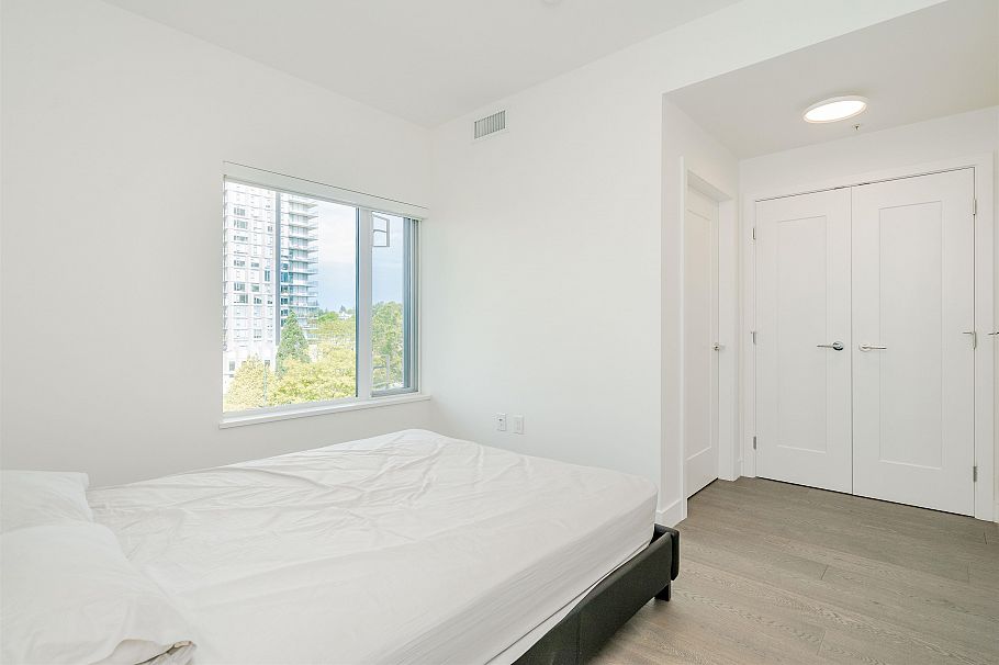602 477 W 59th Avenue Vancouver, BC - 21