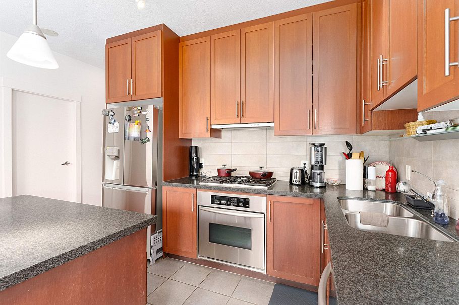 2803 1189 Melville Street Vancouver, BC - 3