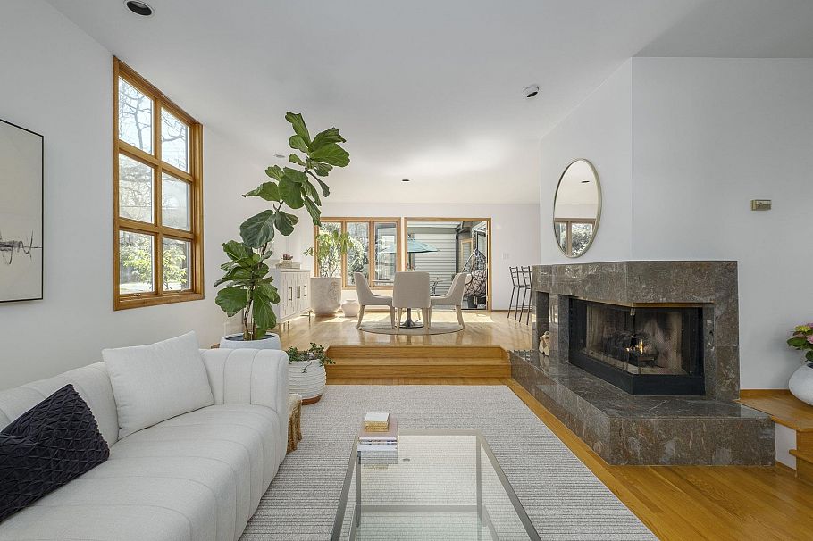 3502 W 18th Avenue Vancouver, BC - 6