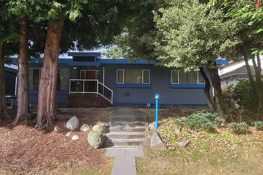 5989 Fremlin Street Vancouver, BC - 2