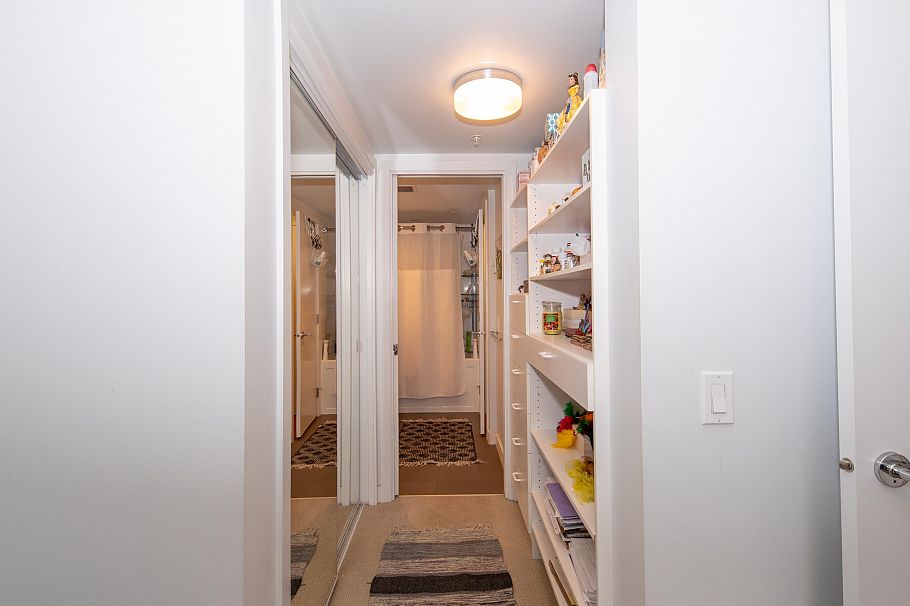 414 221 E 3rd Street North Vancouver, BC - 14