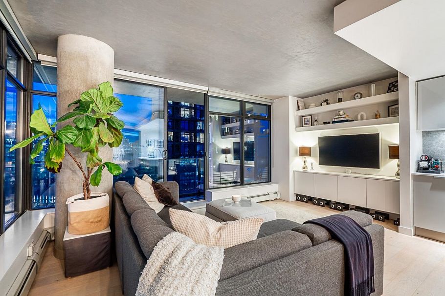 2305 108 W Cordova Street Vancouver, BC - 4