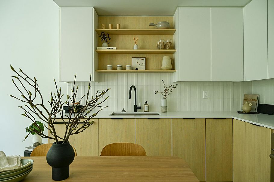 207 2045 Heritage Park Lane North Vancouver, BC - 4