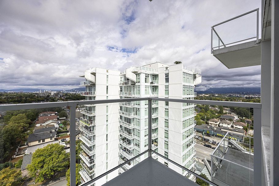1709 2221 E 30 Avenue Vancouver, BC - 12