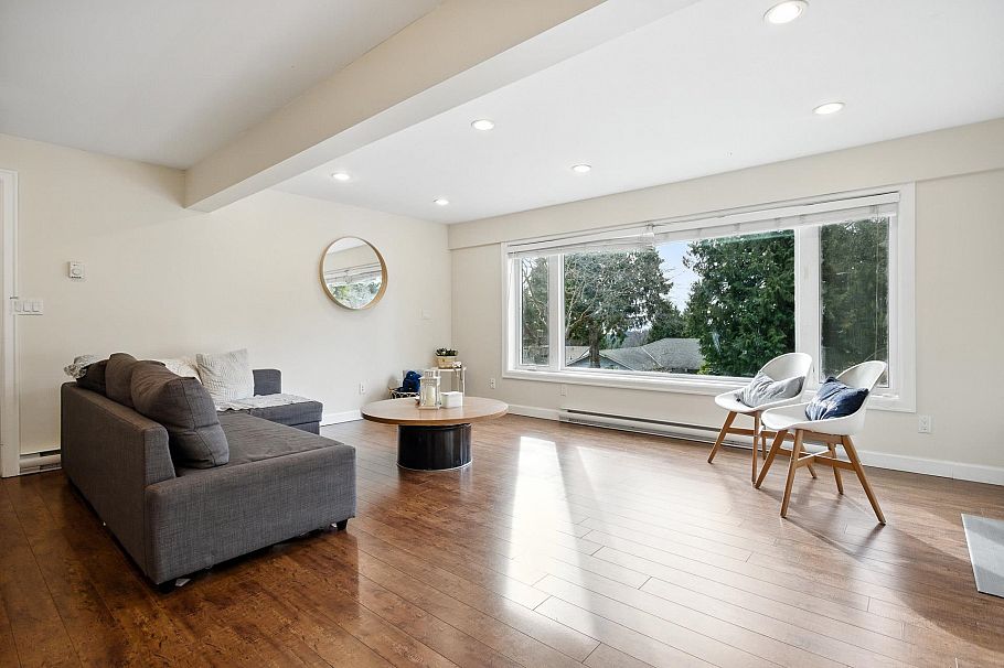 4938 Redonda Drive North Vancouver, BC - 19