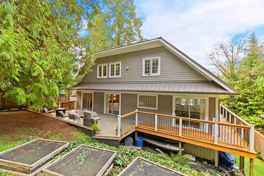 4622 Cove Cliff Road North Vancouver, BC - 5