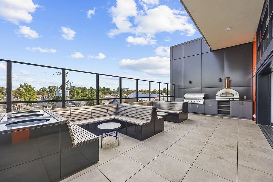 3956 Dumfries Street Vancouver, BC - 38