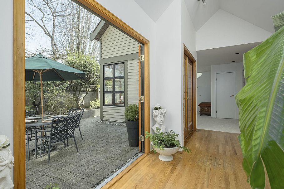 3502 W 18th Avenue Vancouver, BC - 17