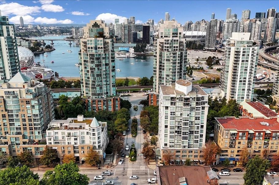 1202 189 National Avenue Vancouver, BC - 27