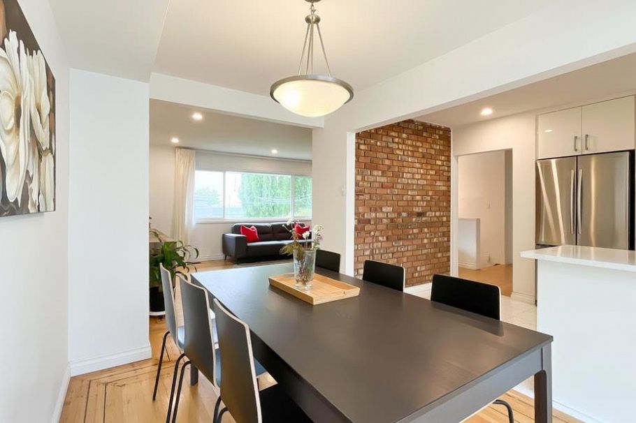 316 W Queens Road North Vancouver, BC - 11