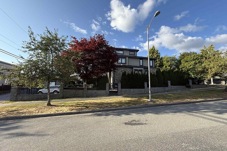 7689 Jasper Crescent Vancouver, BC - 19