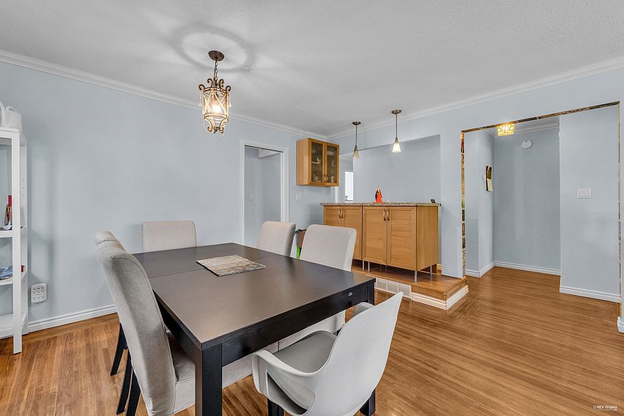 3636 W 18th Avenue Vancouver, BC - 10