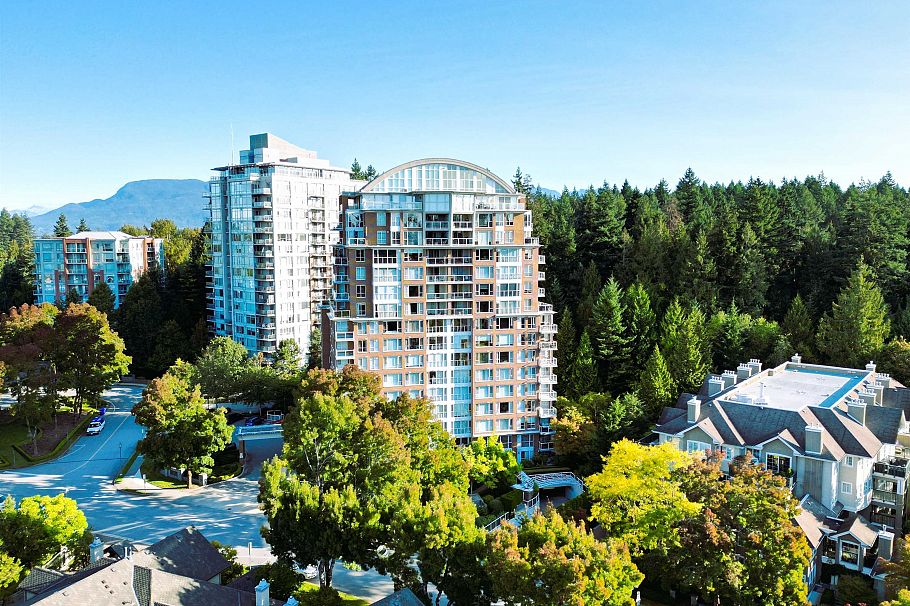 705 5615 Hampton Place Vancouver, BC - 3