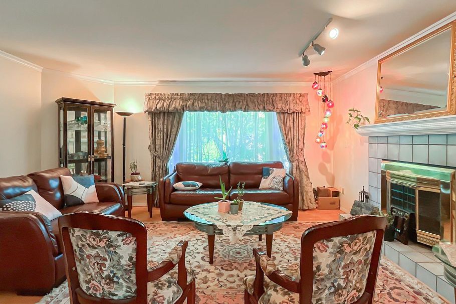 3651 Garibaldi Drive North Vancouver, BC - 4