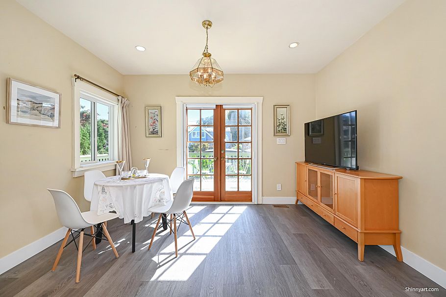 2696 W 42nd Avenue Vancouver, BC - 5