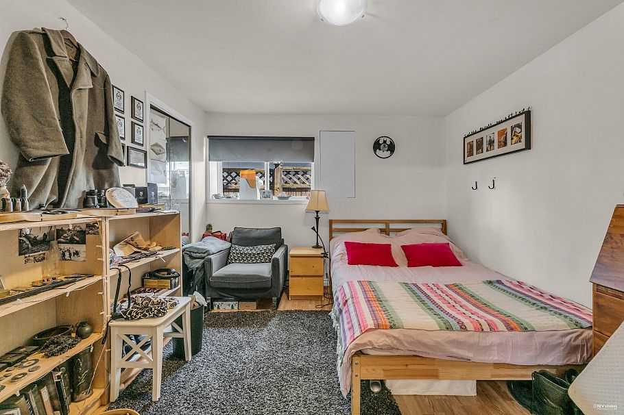 3636 W 18th Avenue Vancouver, BC - 21