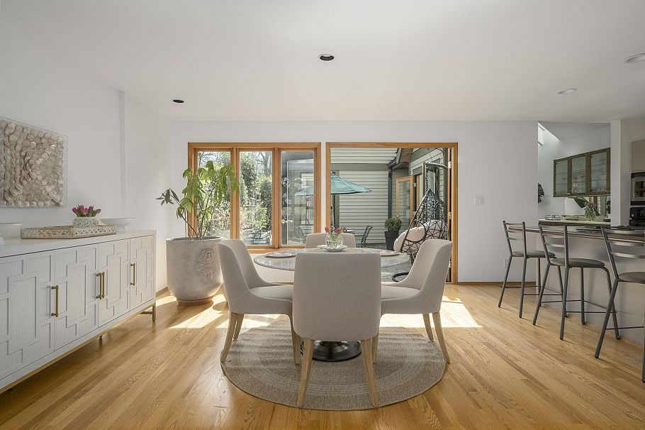 3502 W 18th Avenue Vancouver, BC - 9