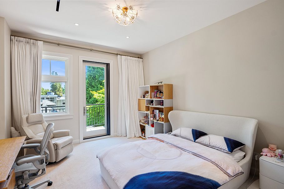 5912 Churchill Street Vancouver, BC - 9