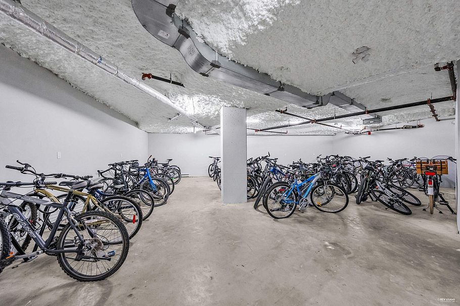 308 3825 Cates Landing Way North Vancouver, BC - 37