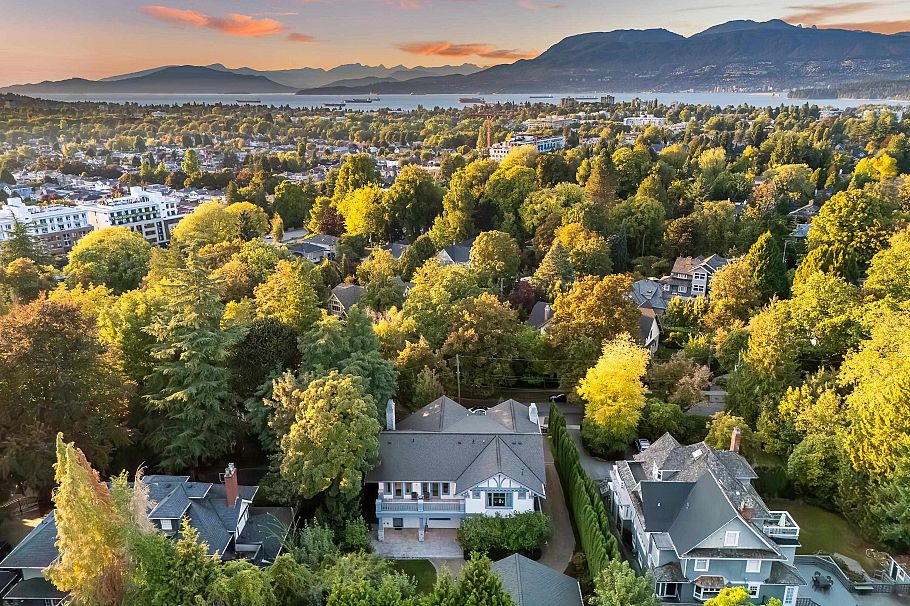 1980 Cedar Crescent Vancouver, BC - 38