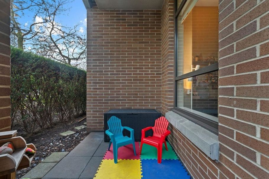 103 170 W 1st Street North Vancouver, BC - 28