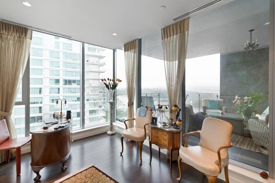 2201 277 Thurlow Street Vancouver, BC - 10