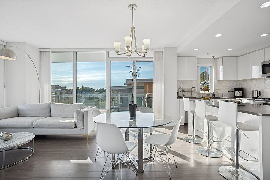 605 3281 E Kent Avenue North Vancouver, BC - 10