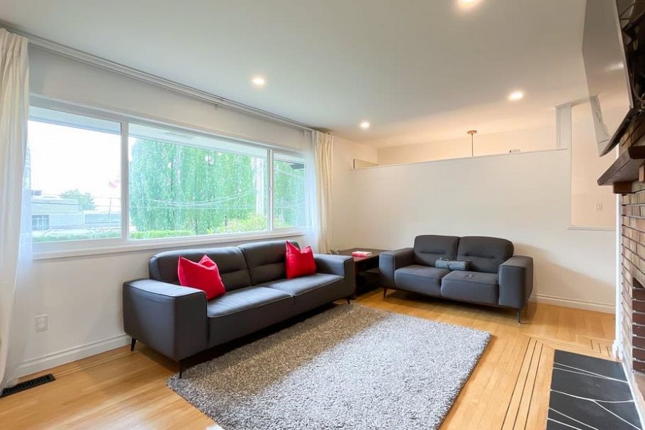 316 W Queens Road North Vancouver, BC - 5