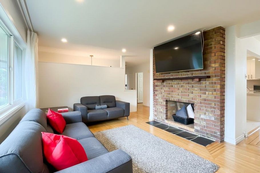 316 W Queens Road North Vancouver, BC - 4