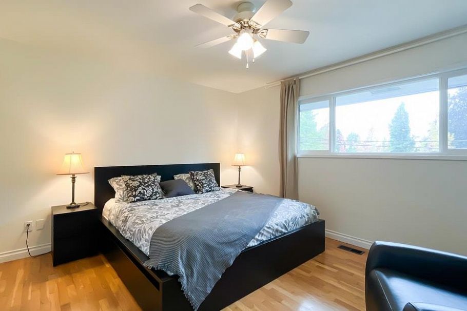 316 W Queens Road North Vancouver, BC - 19