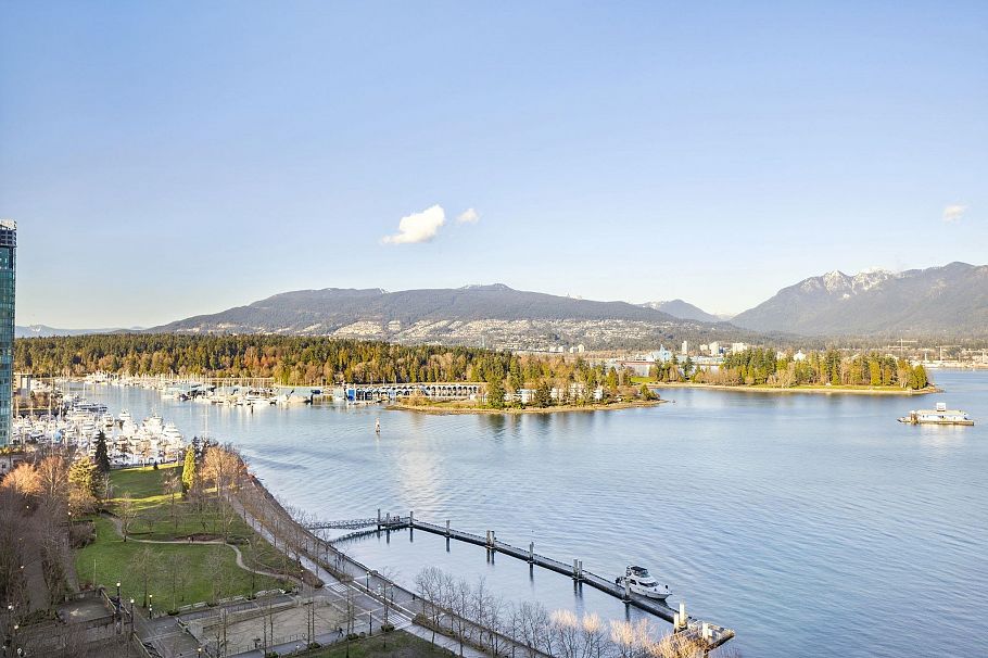 1401 1139 W Cordova Street Vancouver, BC - 1