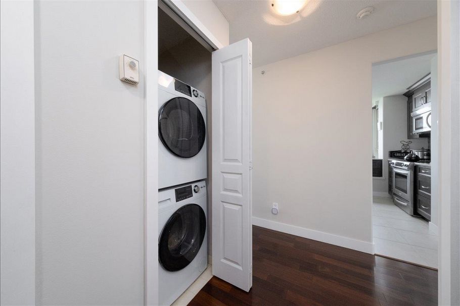 802 1405 W 12th Avenue Vancouver, BC - 24