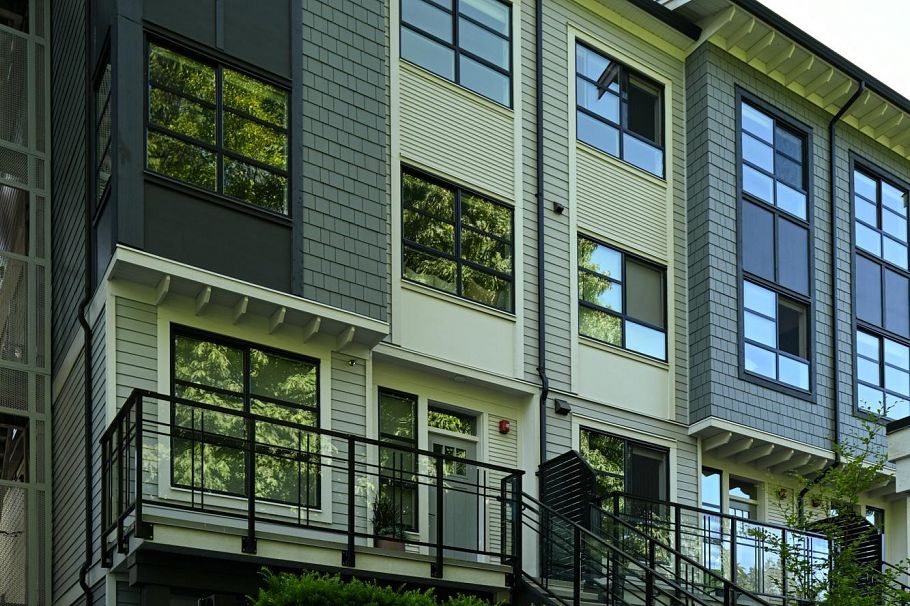 207 2045 Heritage Park Lane North Vancouver, BC - 26