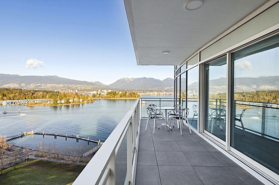 1401 1139 W Cordova Street Vancouver, BC - 17