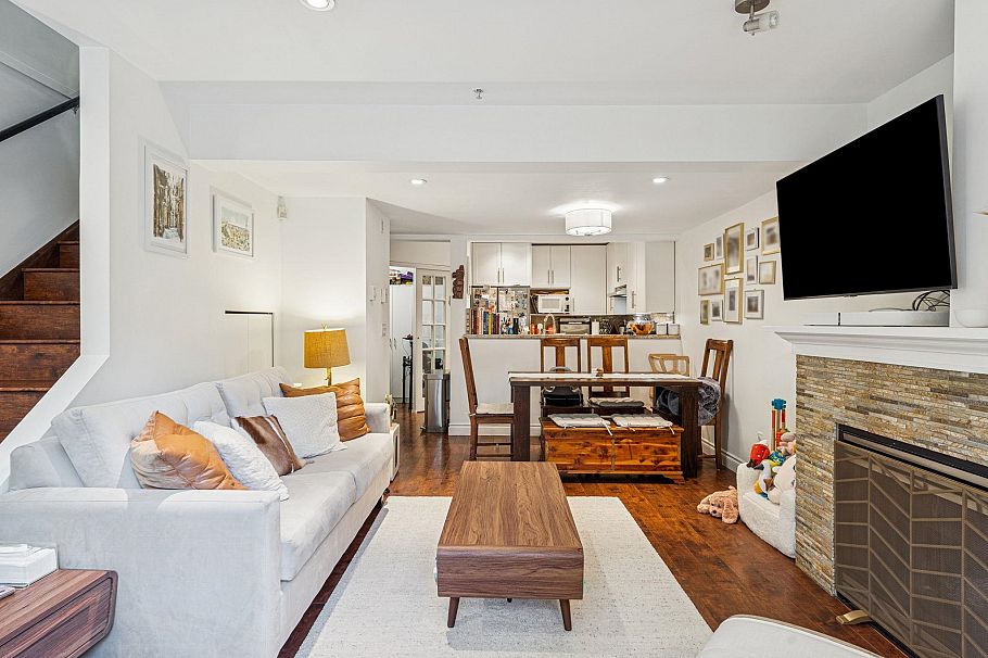 11 2375 W Broadway Vancouver, BC - 10