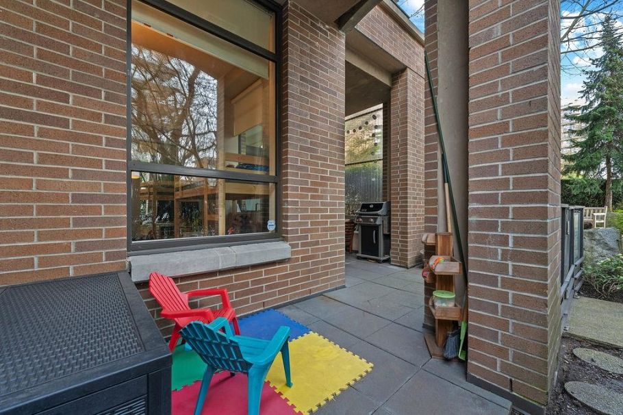 103 170 W 1st Street North Vancouver, BC - 30